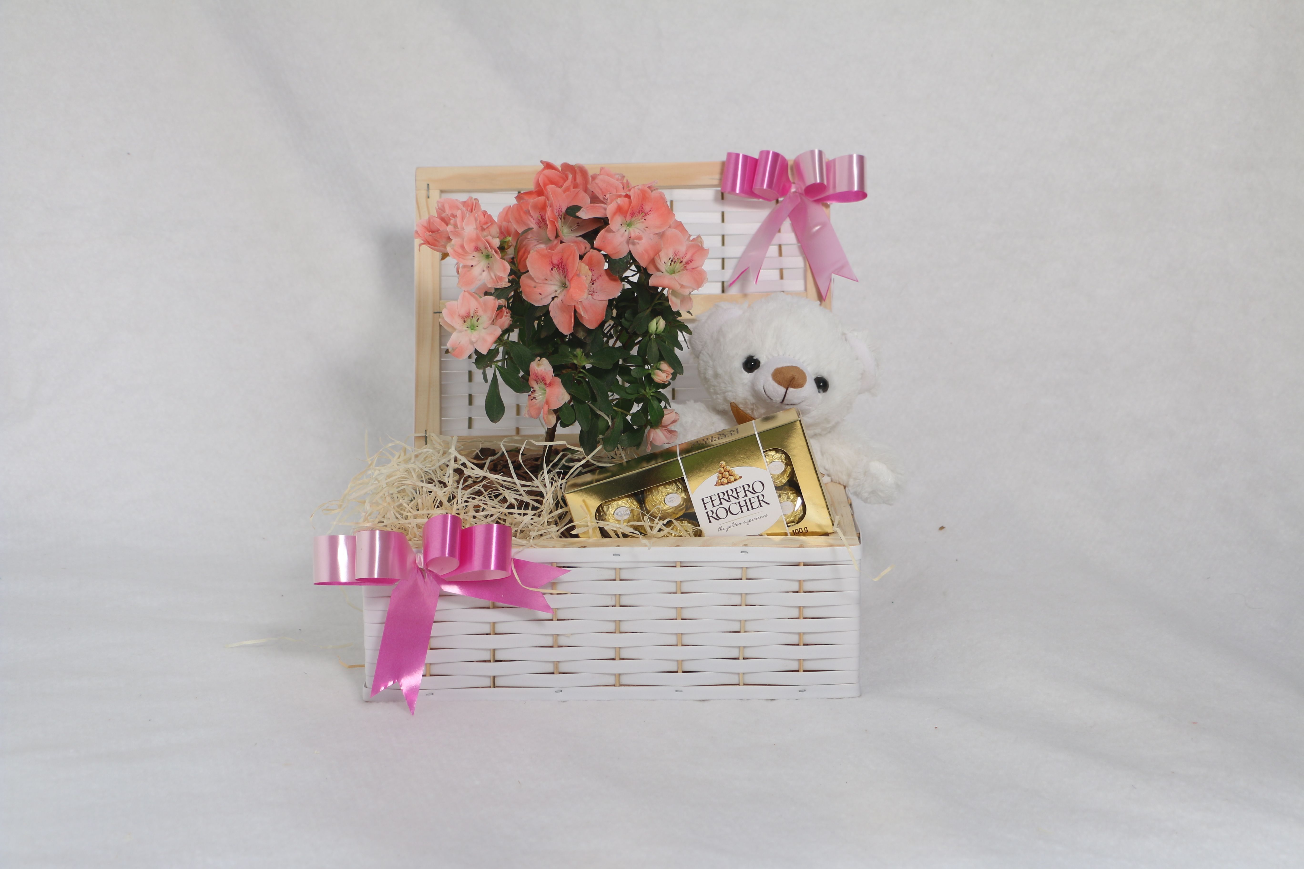 Classic Graduation Hampers